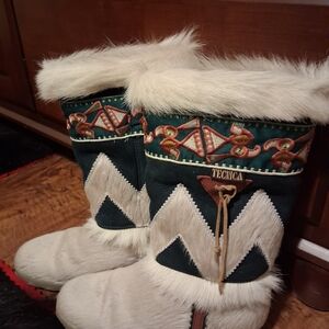 Tecnica White and Green Winter Boots